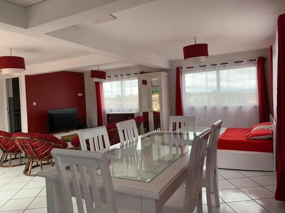 Appartements Andrian Location Антананаріву Екстер'єр фото